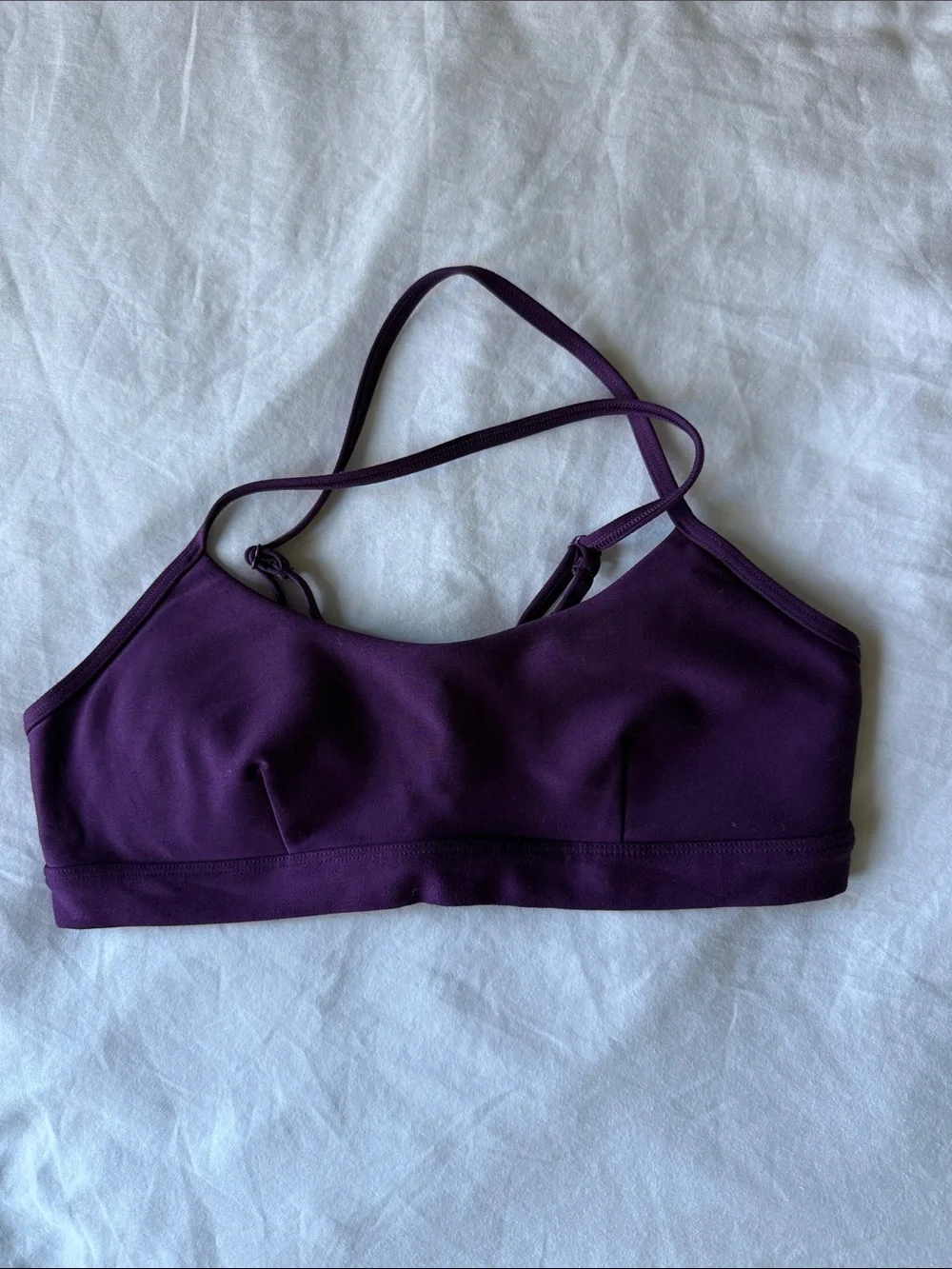 Alo Yoga Airlift Intrigue Bra in Dark Plum